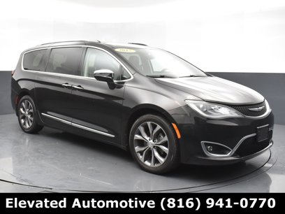 Used 2017 Chrysler Pacifica Limited
