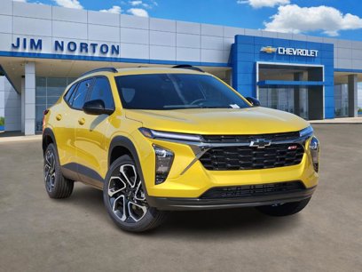 New 2025 Chevrolet Trax RS w/ Driver Confidence Package