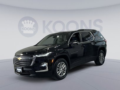 Used 2023 Chevrolet Traverse LT
