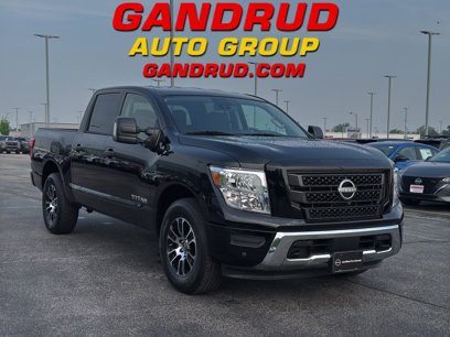 Used 2023 Nissan Titan SV w/ SV Convenience Package