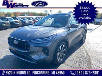 New 2024 Ford Escape Platinum w/ Premium Technology Package