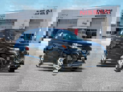 Certified 2022 Nissan Kicks S