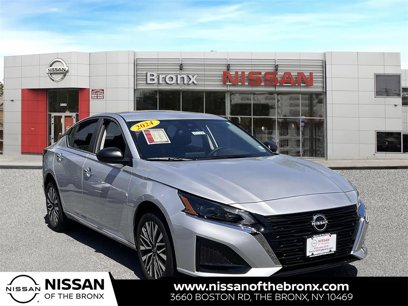 Used 2024 Nissan Altima 2.5 SV