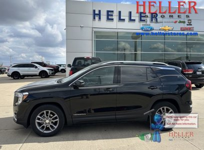 Used 2022 GMC Terrain SLT w/ Infotainment Package II