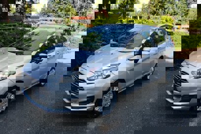 Used 2015 Ford Fiesta SE