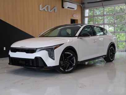 New 2025 Kia K4 GT-Line