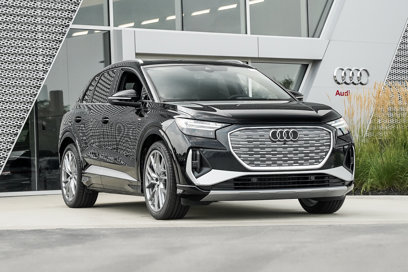 New 2025 Audi Q4 e-tron Prestige
