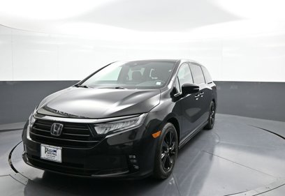 Certified 2023 Honda Odyssey Sport