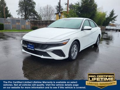 Certified 2024 Hyundai Elantra SE