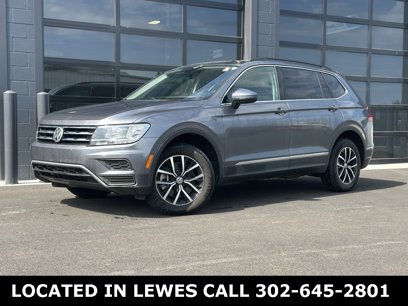 Used 2021 Volkswagen Tiguan SE w/ Panoramic Sunroof Package