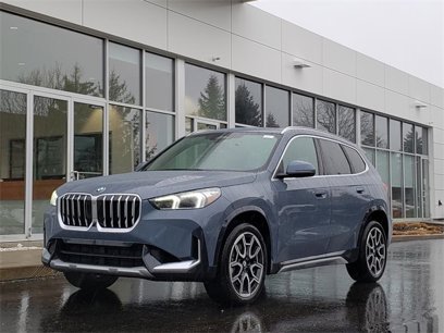 New 2025 BMW X1 xDrive28i w/ Premium Package