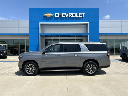 Used 2021 Chevrolet Suburban LT w/ Luxury Package