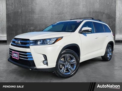 Used 2017 Toyota Highlander Limited Platinum