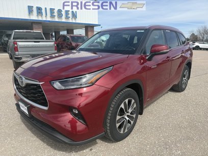 Used 2021 Toyota Highlander XLE