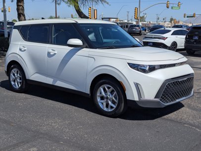 Used 2023 Kia Soul LX w/ LX Technology Package