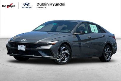 Used 2025 Hyundai Elantra SEL