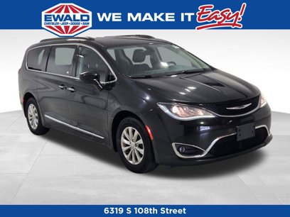 Certified 2017 Chrysler Pacifica Touring-L