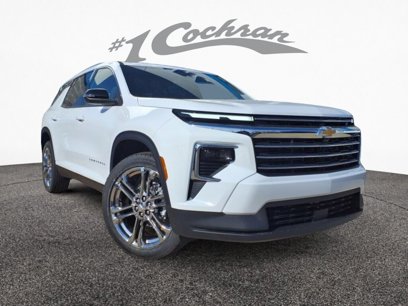 New 2025 Chevrolet Traverse LT