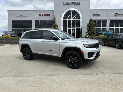 New 2025 Jeep Grand Cherokee Altitude