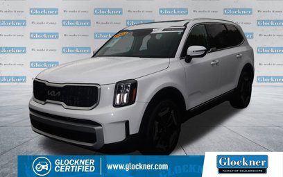 Used 2023 Kia Telluride EX w/ EX Captain's Chair Package