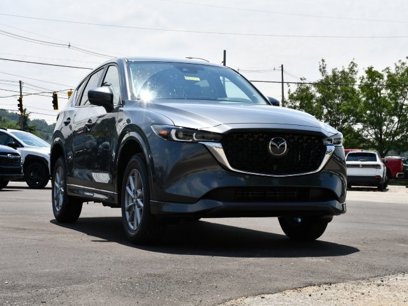 New 2025 MAZDA CX-5 AWD 2.5 S w/ Select Package