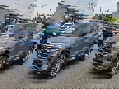 New 2025 Ford Explorer Active