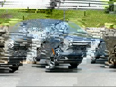 New 2025 Kia Sportage LX