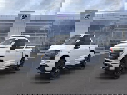 New 2025 Ford F150 Lightning XLT w/ Max Trailer Tow Package