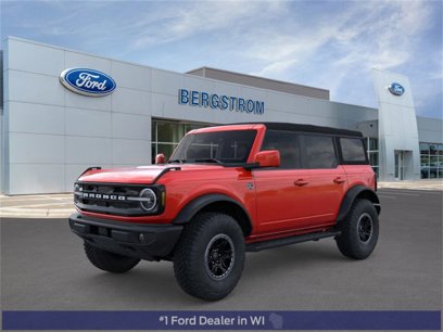 New 2024 Ford Bronco Outer Banks w/ Sasquatch Package