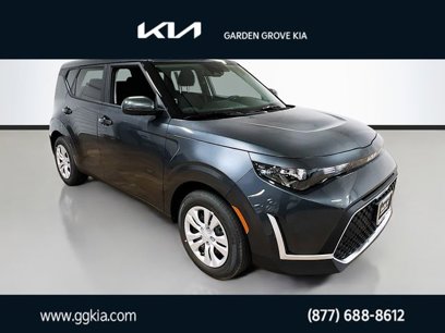 New 2025 Kia Soul LX