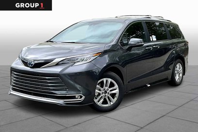 New 2025 Toyota Sienna Limited
