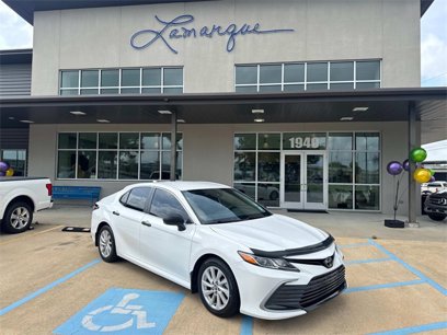 Used 2022 Toyota Camry LE