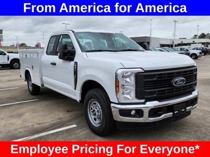 New 2024 Ford F250 XL w/ XL Chrome Package