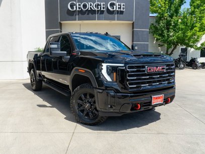 New 2025 GMC Sierra 2500 AT4 w/ AT4 Premium Plus Package