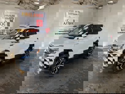 New 2024 Volkswagen Taos SE