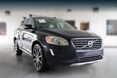 Used 2017 Volvo XC60 T6 Inscription w/ Preferred Option Package
