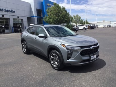 New 2025 Chevrolet Trax LT w/ Driver Confidence Package