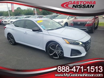 Used 2023 Nissan Altima 2.5 SR w/ SR Premium Package