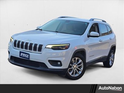 Used 2019 Jeep Cherokee Latitude w/ Popular Appearance Group