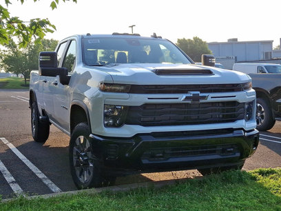 New 2025 Chevrolet Silverado 2500 Custom w/ Custom Value Package