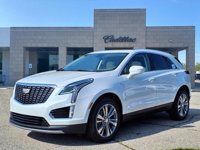 New 2025 Cadillac XT5 Premium Luxury w/ LPO, Floor Liner Package