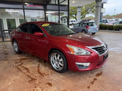 Used 2014 Nissan Altima 2.5 S w/ Sport Value Package
