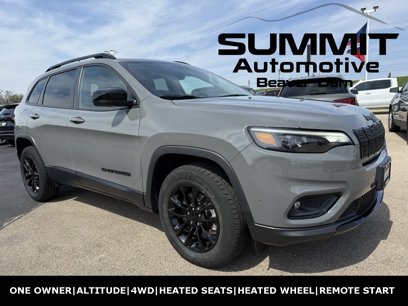 Used 2023 Jeep Cherokee Altitude Lux
