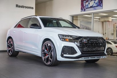 New 2024 Audi RS Q8