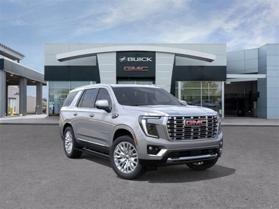 New 2025 GMC Yukon Denali w/ Sun & Power Step Package