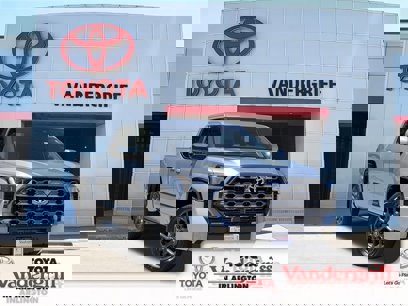 New 2025 Toyota Tundra Platinum