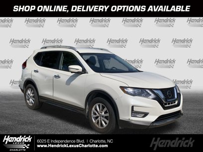 Used 2017 Nissan Rogue SV w/ SV Premium Package