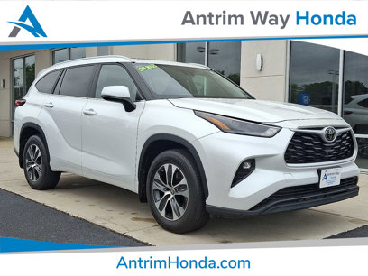 Used 2023 Toyota Highlander XLE