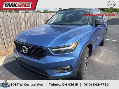 Used 2019 Volvo XC40 T5 R-Design
