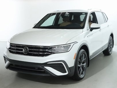 Used 2023 Volkswagen Tiguan SE
